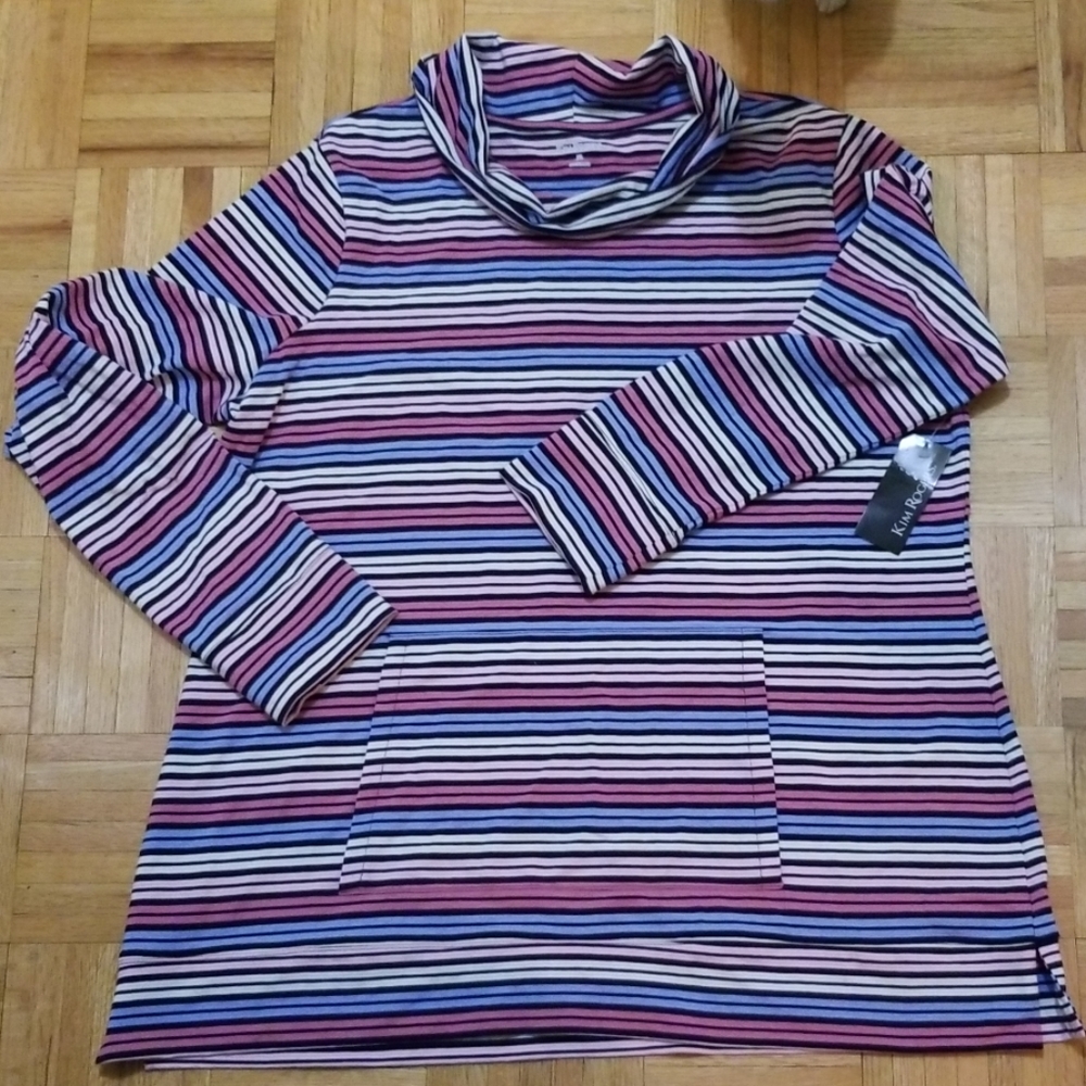 Kim Rogers striped top.